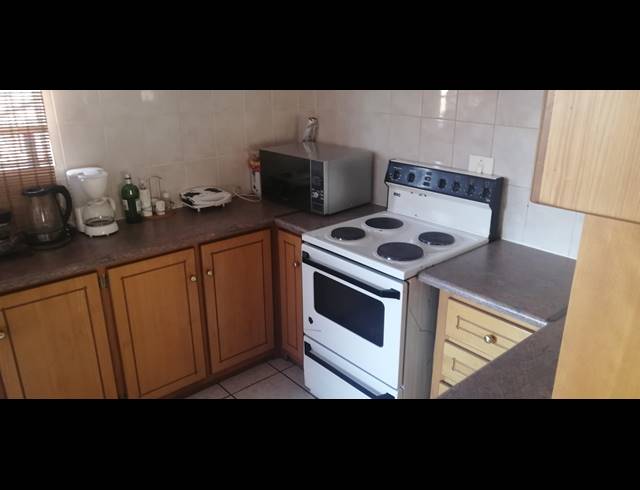 2 BEDROOM TOWNHOUSE SOLD IN DORINGKRUIN